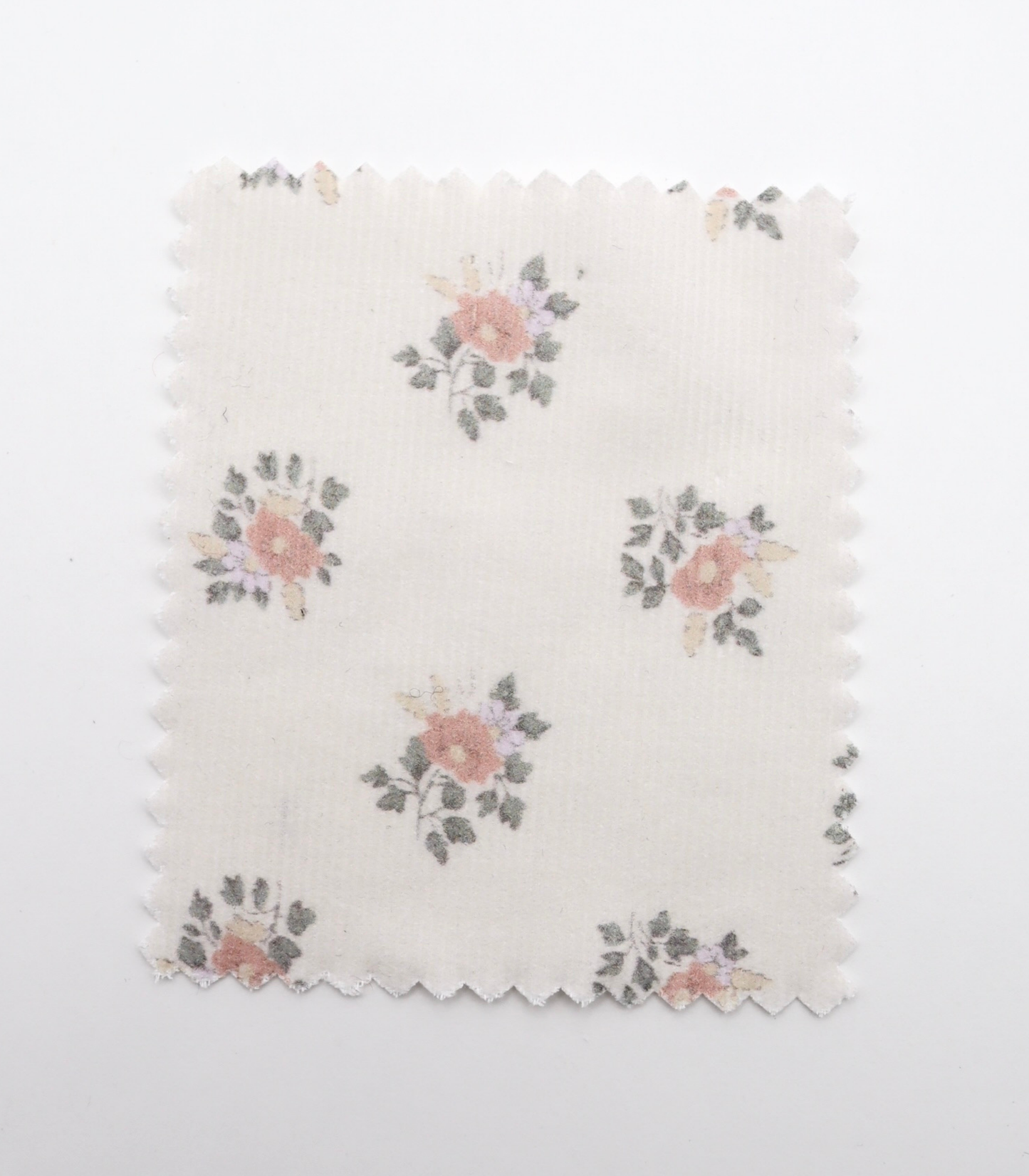 【25SS-118】小花柄プリントコーデュロイ　/0.5ｙあたり=～ 835円