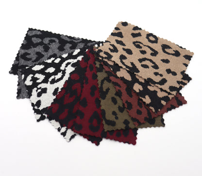 【25SS-359】ヒョウ柄ジャガード二重織りニット　/0.5ｙあたり = ～ 880円