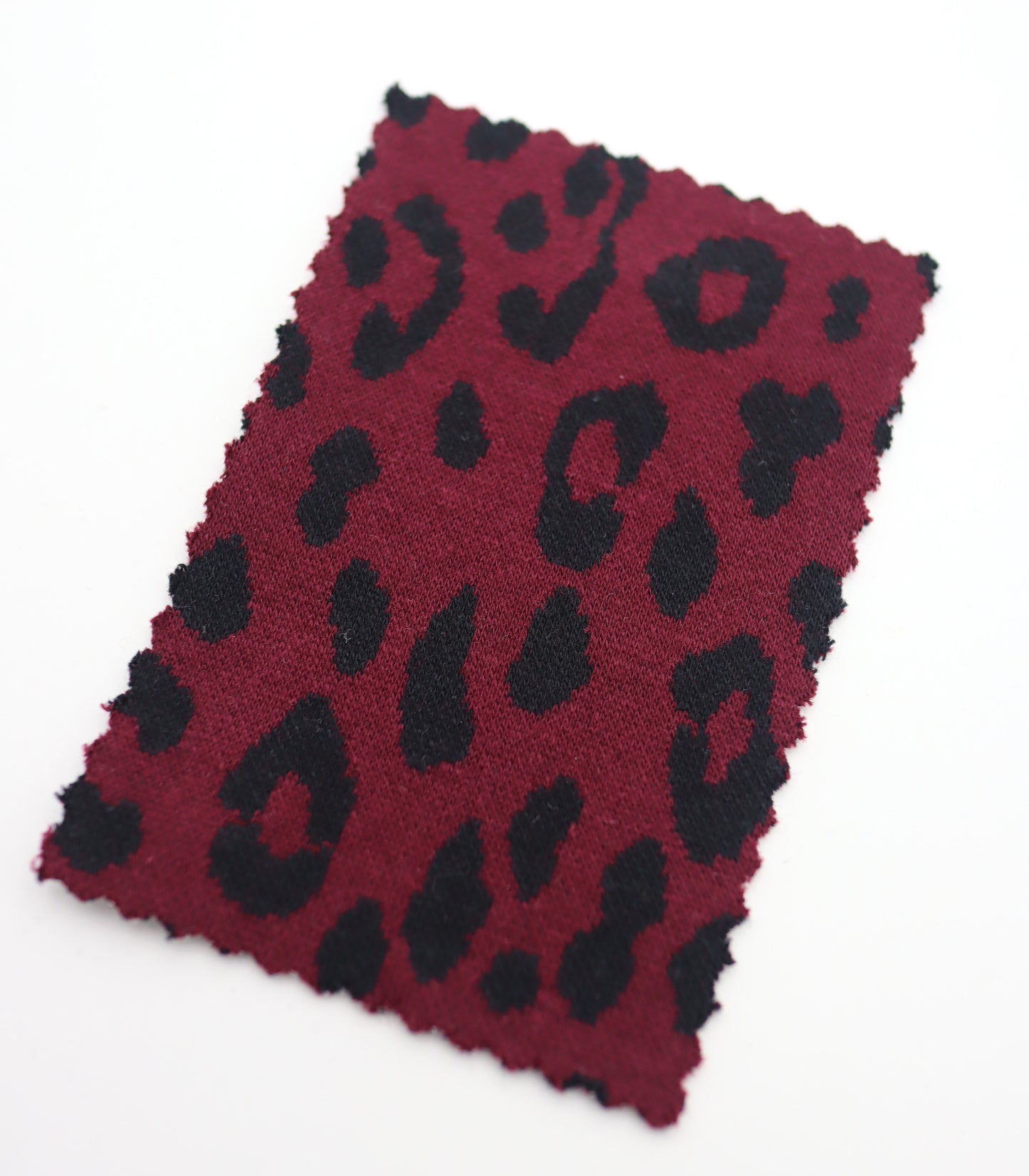 【25SS-359】ヒョウ柄ジャガード二重織りニット　/0.5ｙあたり = ～ 880円