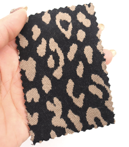 【25SS-359】ヒョウ柄ジャガード二重織りニット　/0.5ｙあたり = ～ 880円