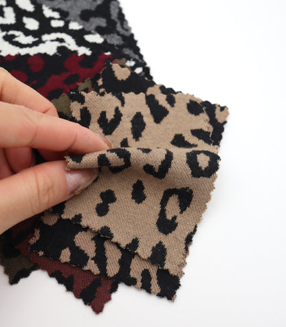 【25SS-359】ヒョウ柄ジャガード二重織りニット　/0.5ｙあたり = ～ 880円
