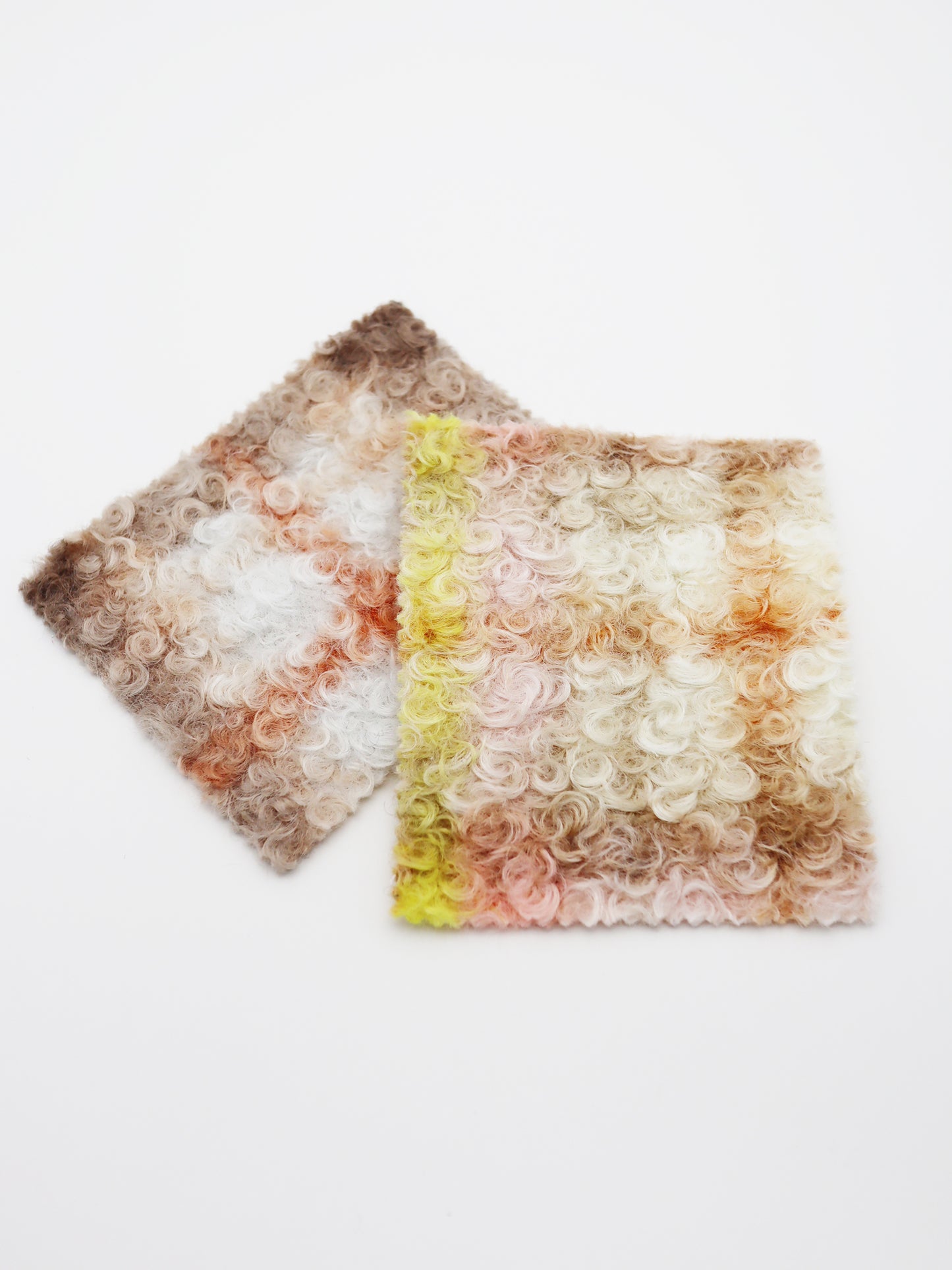 【25SS-155】くるくる起毛チェックニットメルトン　/0.5ｙあたり = ～1015円