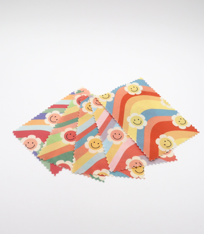 レインボー×レトロフラワープリントコーデュロイ　スマイルフラワー
韓国生地　東大門生地