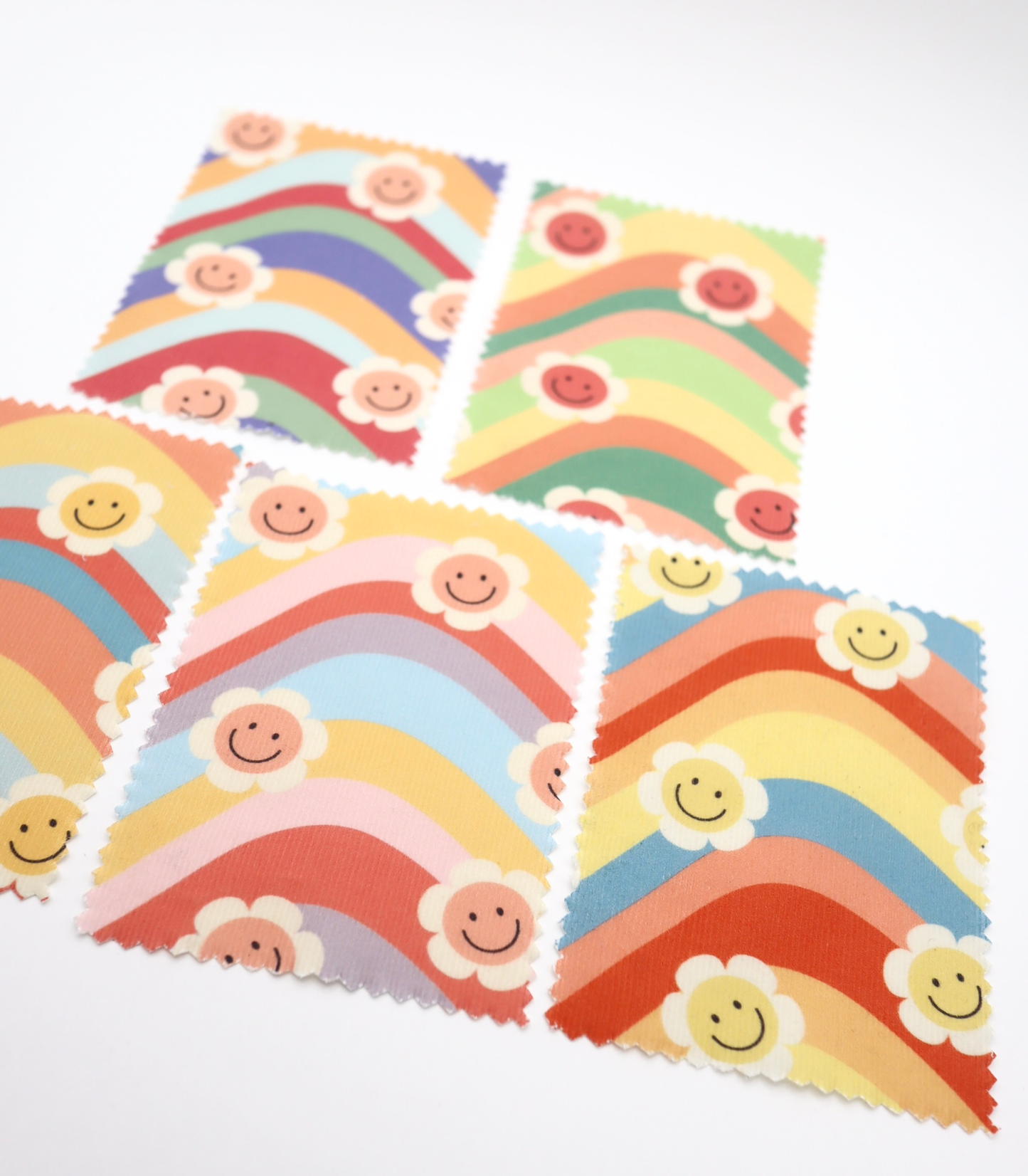 【25SS-119】レインボー×レトロフラワープリントコーデュロイ　/0.5ｙあたり=～880円