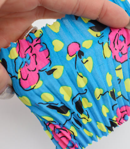 【25SS-309】ローズプリントプリーツ加工デシン　/0.5ｙあたり = ～820円