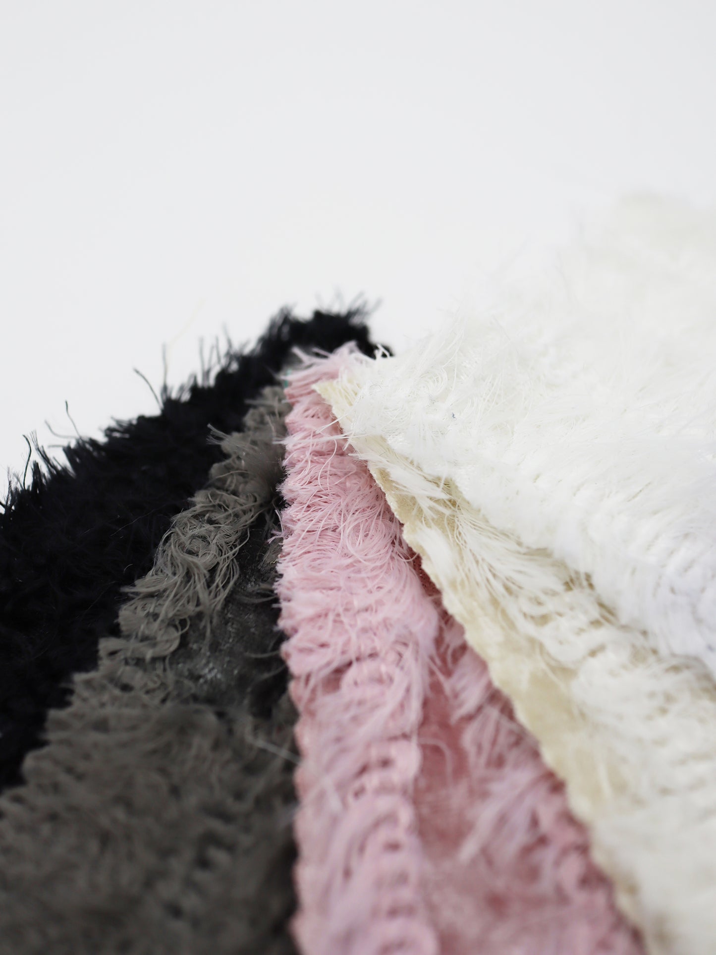 【25SS-168】ふわふわシャギーストライプベロアニット　/0.5ｙあたり = ～1315円