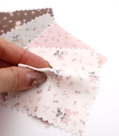 【25SS-117】小花柄プリントコーデュロイ　/0.5ｙあたり=～835円