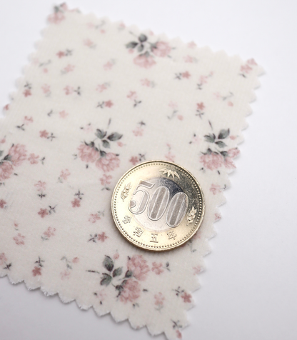 【25SS-117】小花柄プリントコーデュロイ　/0.5ｙあたり=～835円