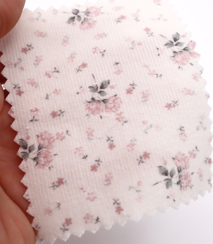 【25SS-117】小花柄プリントコーデュロイ　/0.5ｙあたり=～835円