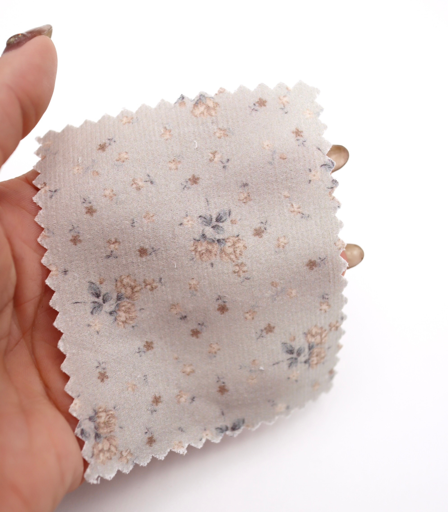 【25SS-117】小花柄プリントコーデュロイ　/0.5ｙあたり=～835円