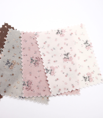 小花柄プリント　ベージュ　コーデュロイ　韓国生地　東大門市場生地