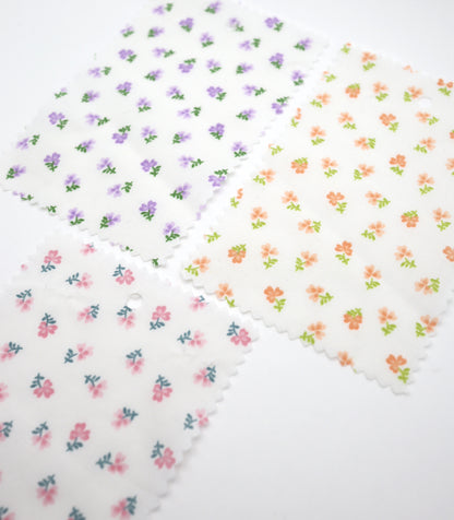 【25SS-259】小花柄プリント綿ローン　/0.5ｙあたり = ～625円