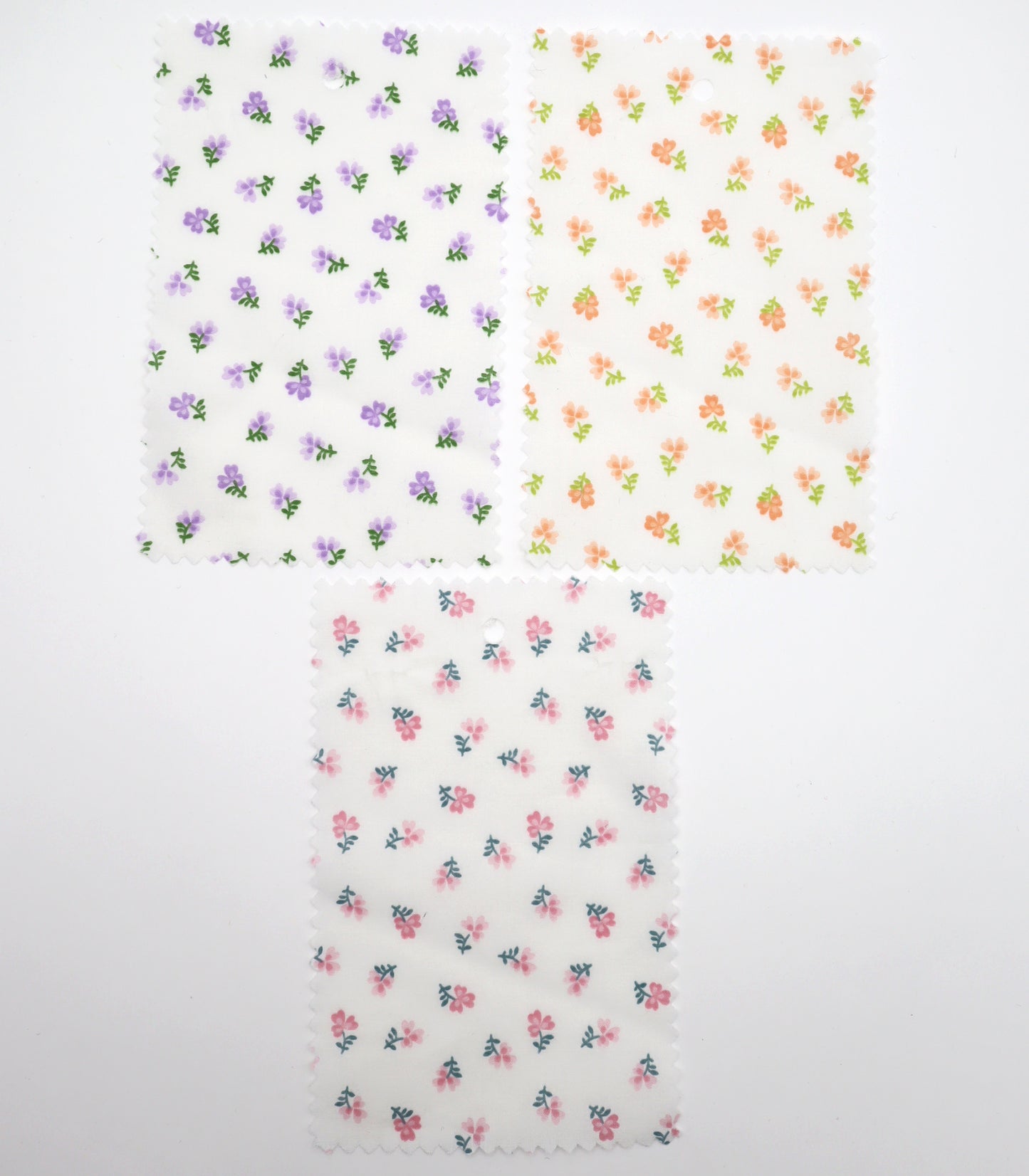 【25SS-259】小花柄プリント綿ローン　/0.5ｙあたり = ～625円