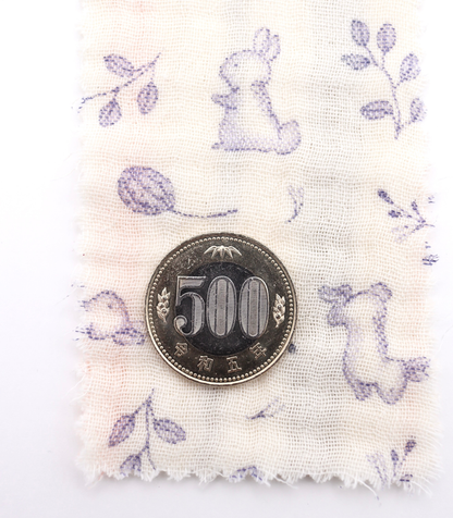【25SS-270】リバーシブルうさぎ×マルチストライププリント接結4重ガーゼ　/0.5ｙあたり=～1210円