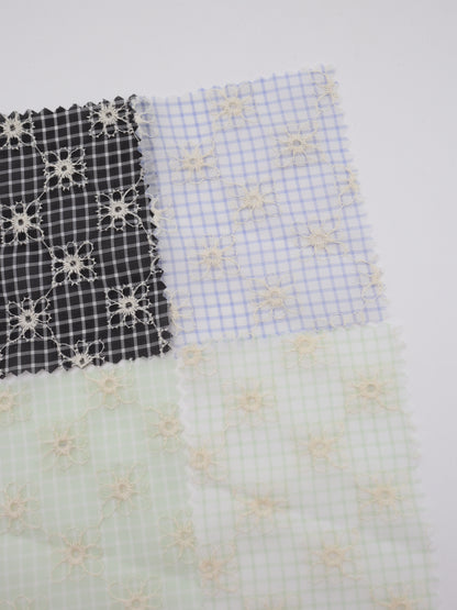先染めチェック×精密フラワー刺繍ボイル生地｜【生地幅】約139センチ 【混率】ポリエステル100％｜ドッグウェア・春夏ブラウス・装飾オーバースカート向け