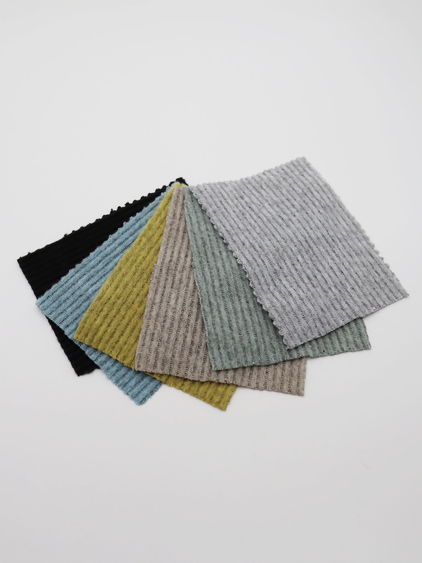 【25SS-179】起毛杢リブニット　/0.5ｙあたり = ～ 705円