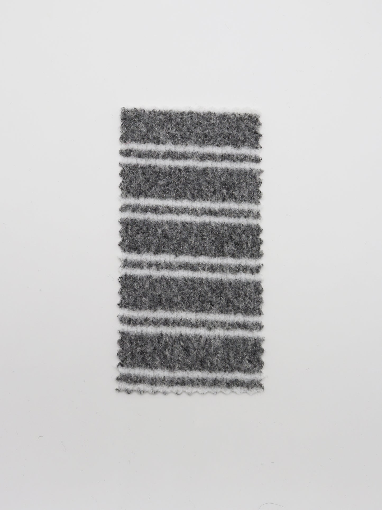 【25SS-180】起毛ボーダーリブ風二重織ニット　/0.5ｙあたり = ～1015円