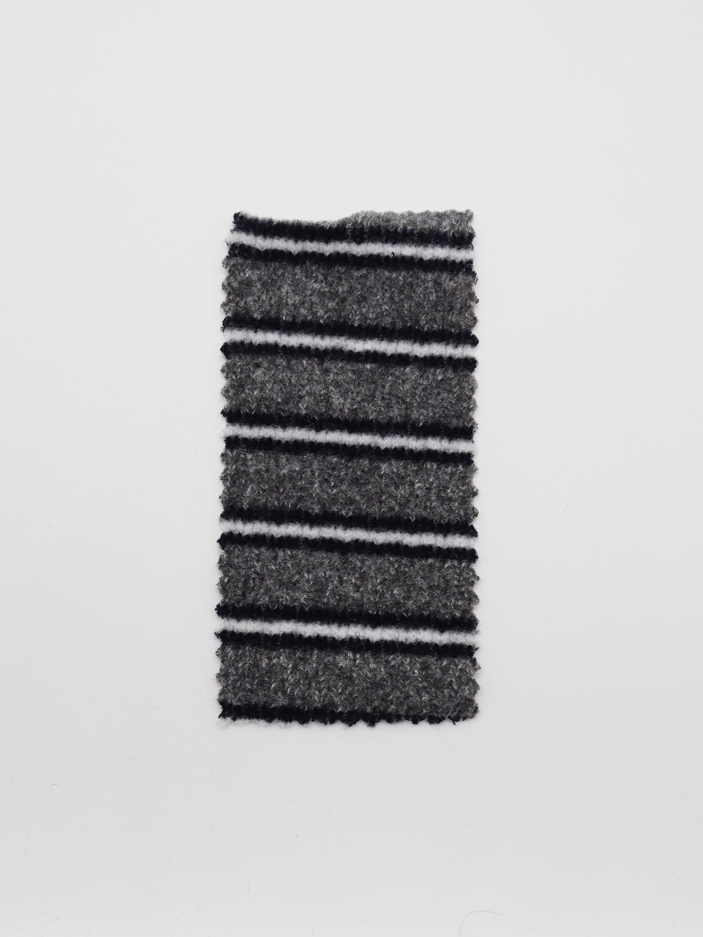 【25SS-180】起毛ボーダーリブ風二重織ニット　/0.5ｙあたり = ～1015円