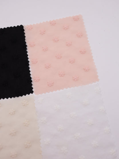 綿100%・精密プチフラワー刺繍ローン生地｜【生地幅】約137センチ 【混率】綿100％｜春夏ブラウス・ワンピース・子供服向け