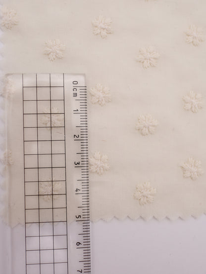 綿100%・精密プチフラワー刺繍ローン生地｜【生地幅】約137センチ 【混率】綿100％｜春夏ブラウス・ワンピース・子供服向け