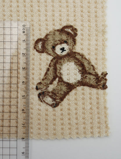 【25SS-136】くまさんプリントワッフルニット　/0.5ｙあたり = ～1200円