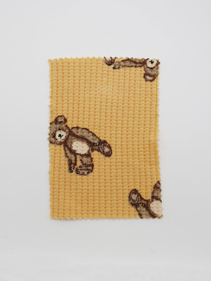 【25SS-136】くまさんプリントワッフルニット　/0.5ｙあたり = ～1200円