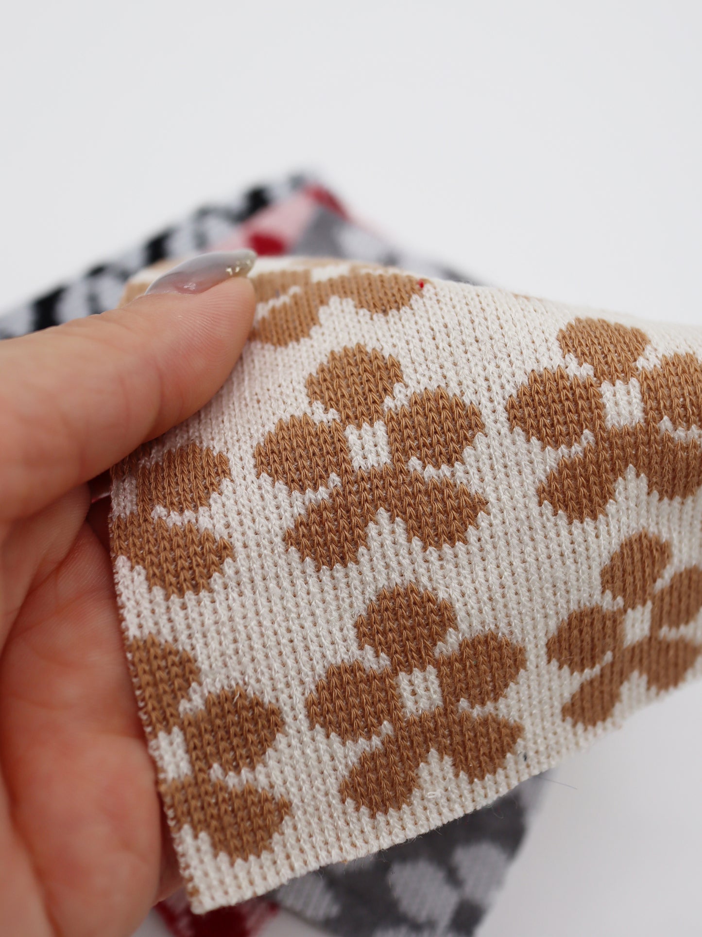 【25SS-133】レトロフラワージャガードダブルフェイスニット　/0.5ｙあたり = ～ 1035円