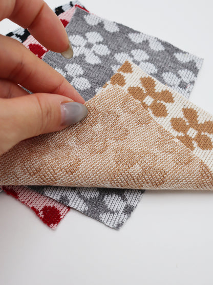 【25SS-133】レトロフラワージャガードダブルフェイスニット　/0.5ｙあたり = ～ 1035円