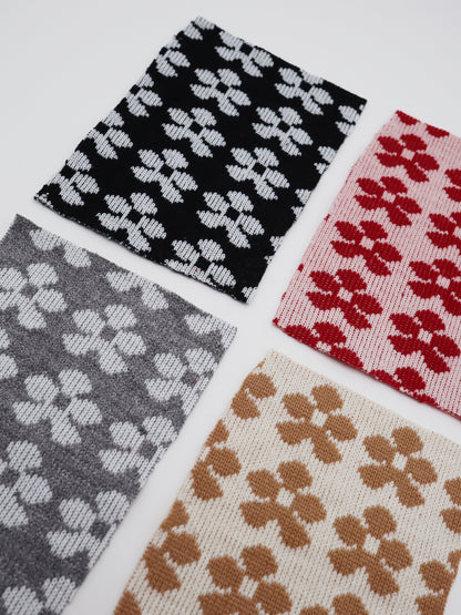 【25SS-133】レトロフラワージャガードダブルフェイスニット　/0.5ｙあたり = ～ 1035円