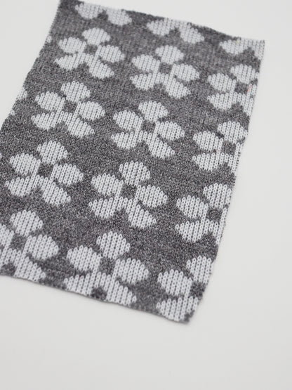 【25SS-133】レトロフラワージャガードダブルフェイスニット　/0.5ｙあたり = ～ 1035円