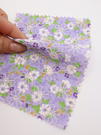 綿100%・フラワープリント×フラワー刺繍ローン生地｜【生地幅】約132センチ 【混率】綿100％｜春夏ブラウス・ワンピース・子供服向け