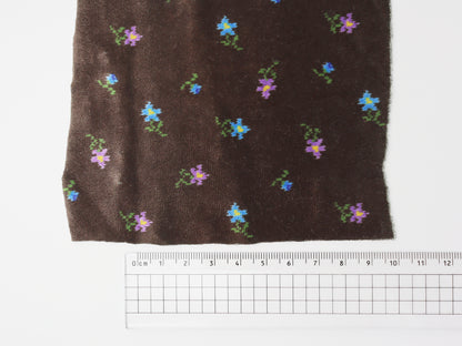 【25SS-132】小花柄プリントストレッチベロア　/0.5ｙあたり = ～1040円