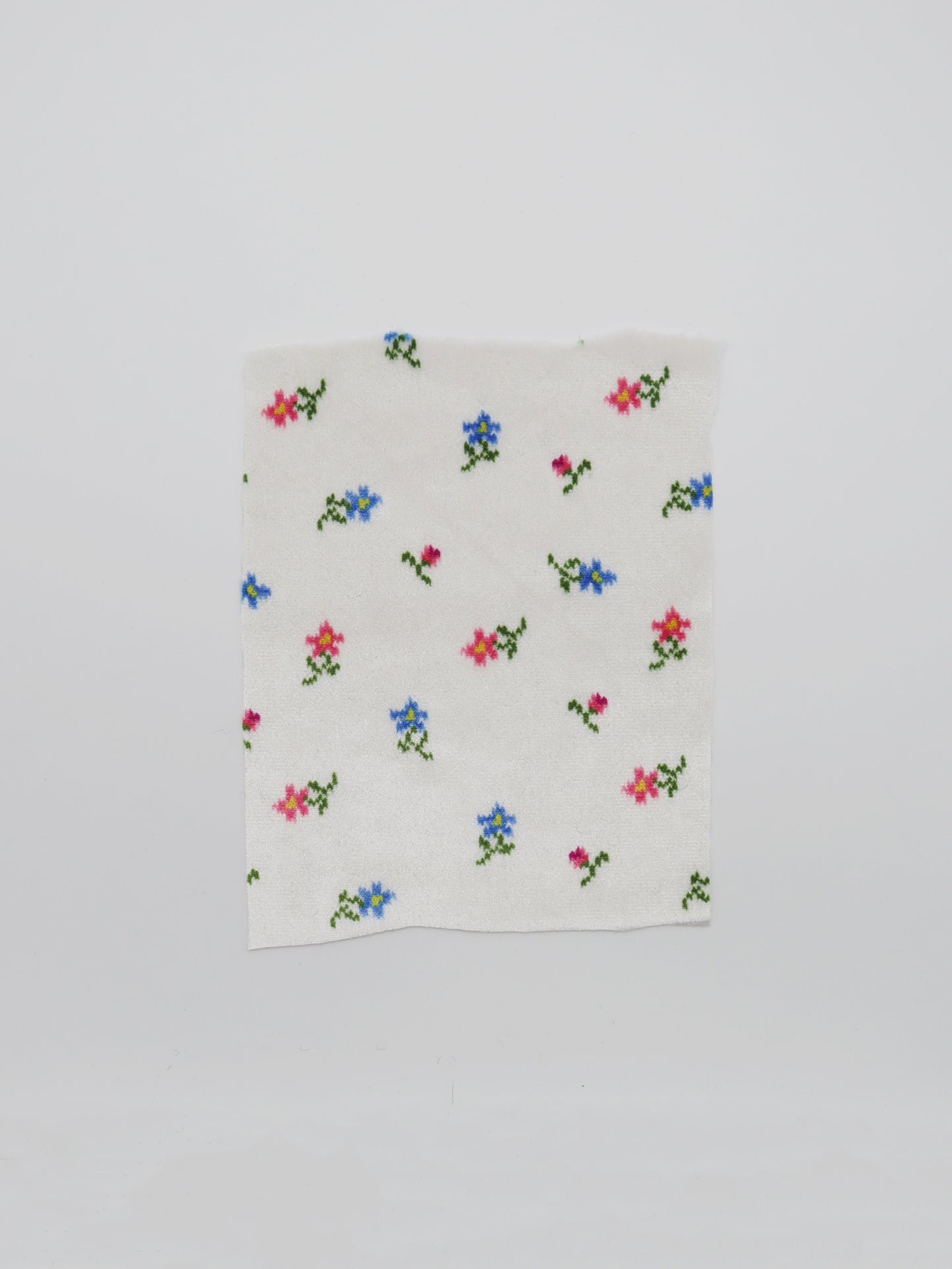 【25SS-132】小花柄プリントストレッチベロア　/0.5ｙあたり = ～1040円