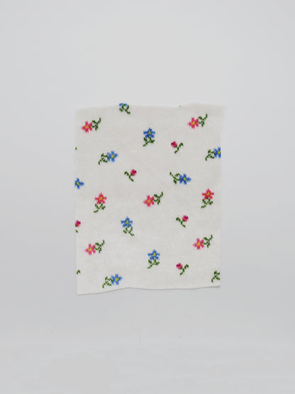 【25SS-132】小花柄プリントストレッチベロア　/0.5ｙあたり = ～1040円