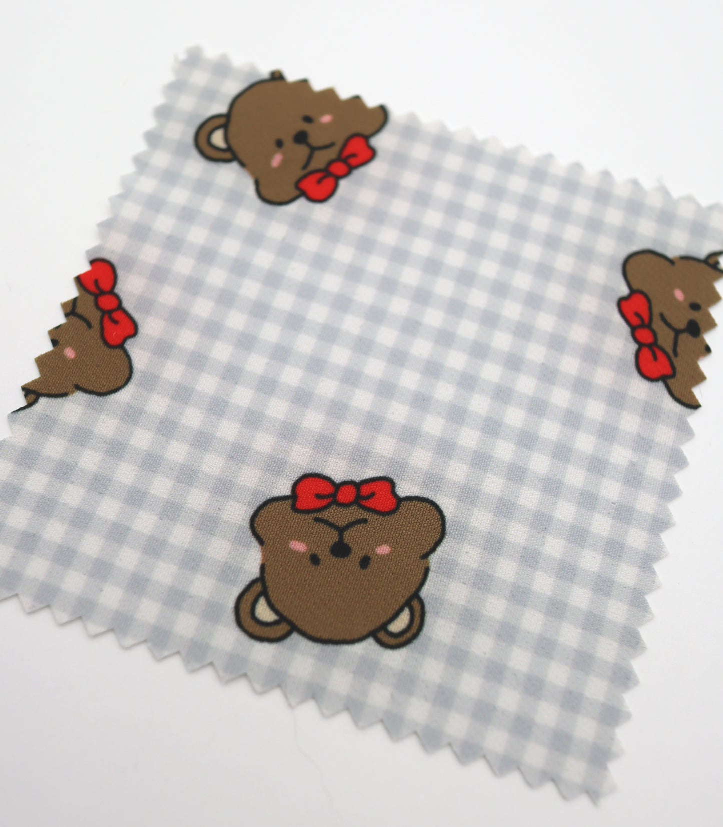 【25SS-244】くまちゃん×ギンガムチェックプリントダブルクロス　/0.5ｙあたり = ～925円