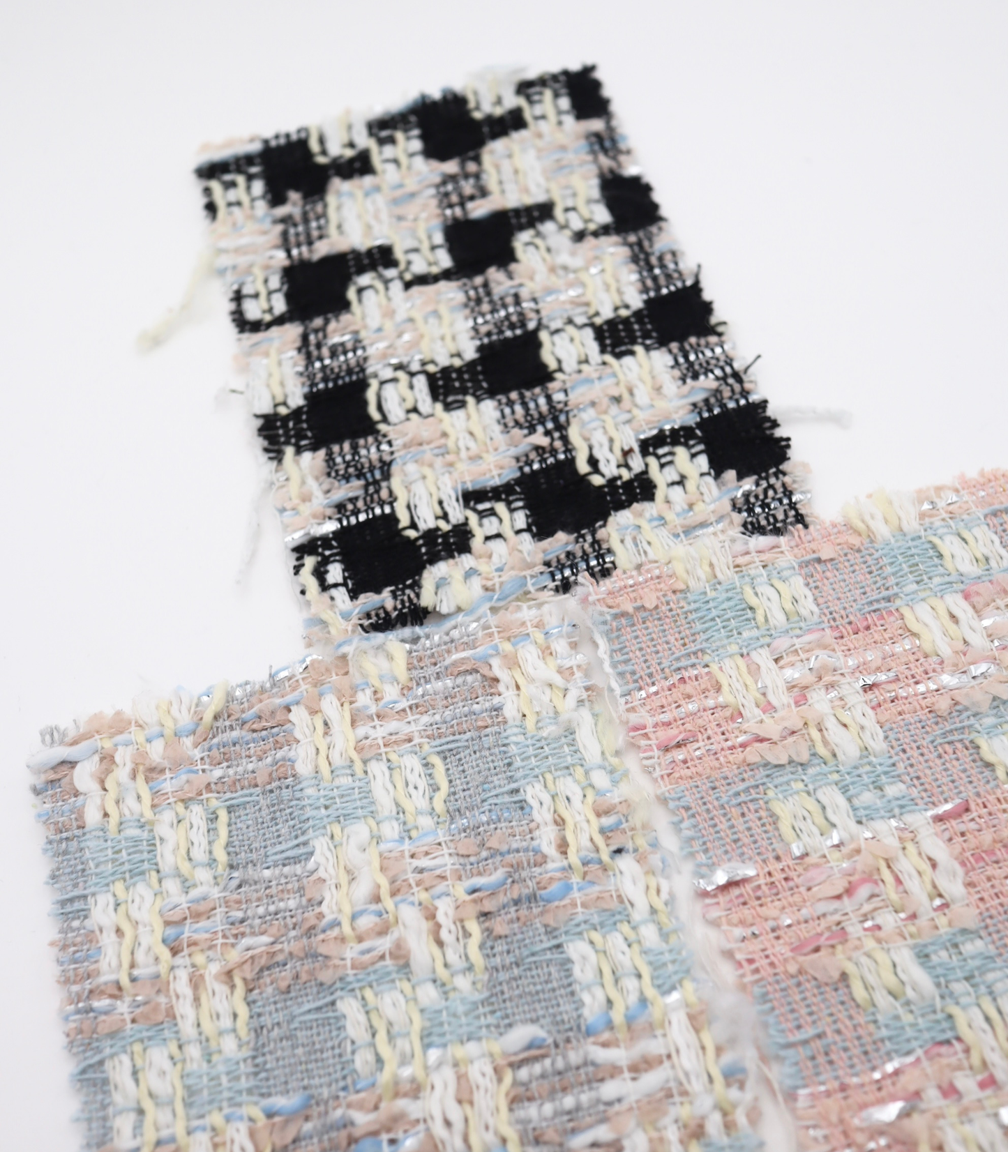 【25SS-331】ラメ糸入りミックスヤーンツイード　/0.5ｙあたり=～1055円