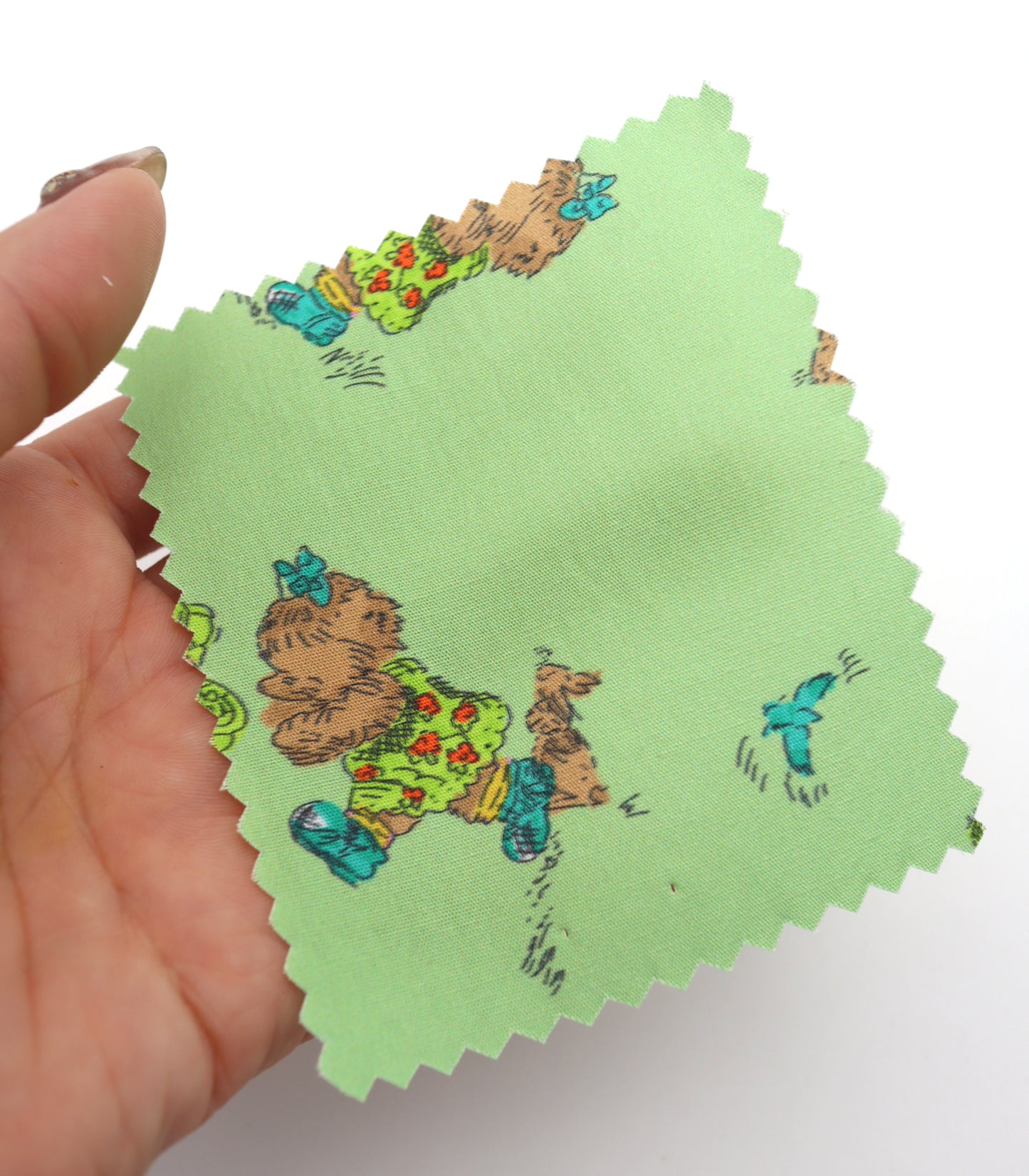 【25SS-246】追いかけっこクマちゃんプリント綿ローン　/0.5ｙあたり = ～850円