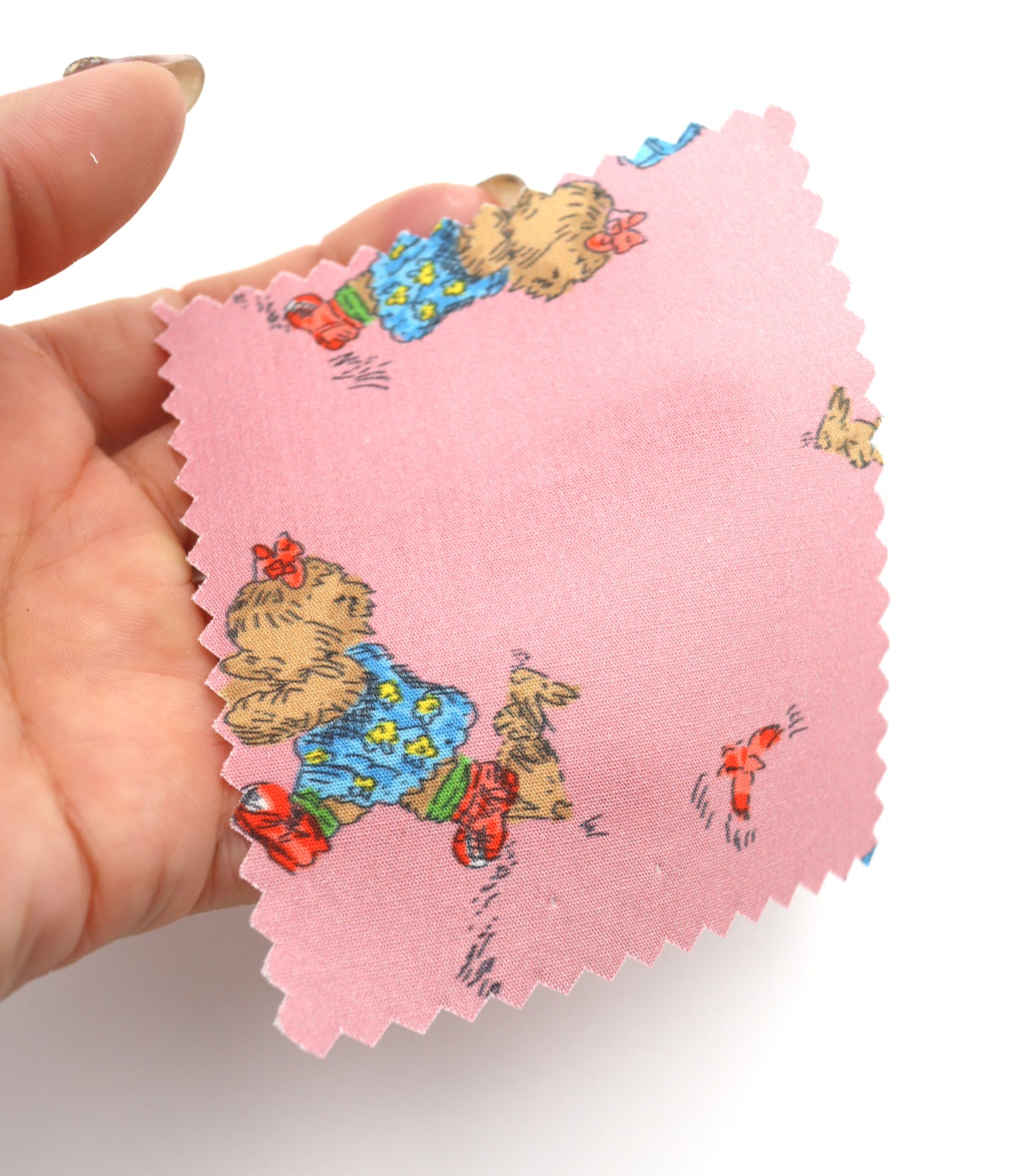 【25SS-246】追いかけっこクマちゃんプリント綿ローン　/0.5ｙあたり = ～850円