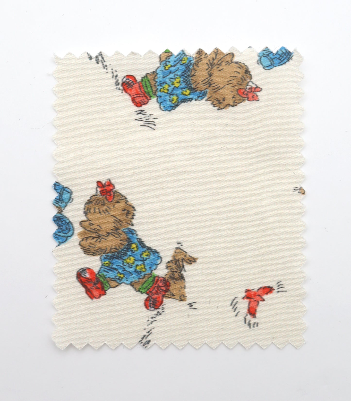 【25SS-246】追いかけっこクマちゃんプリント綿ローン　/0.5ｙあたり = ～850円