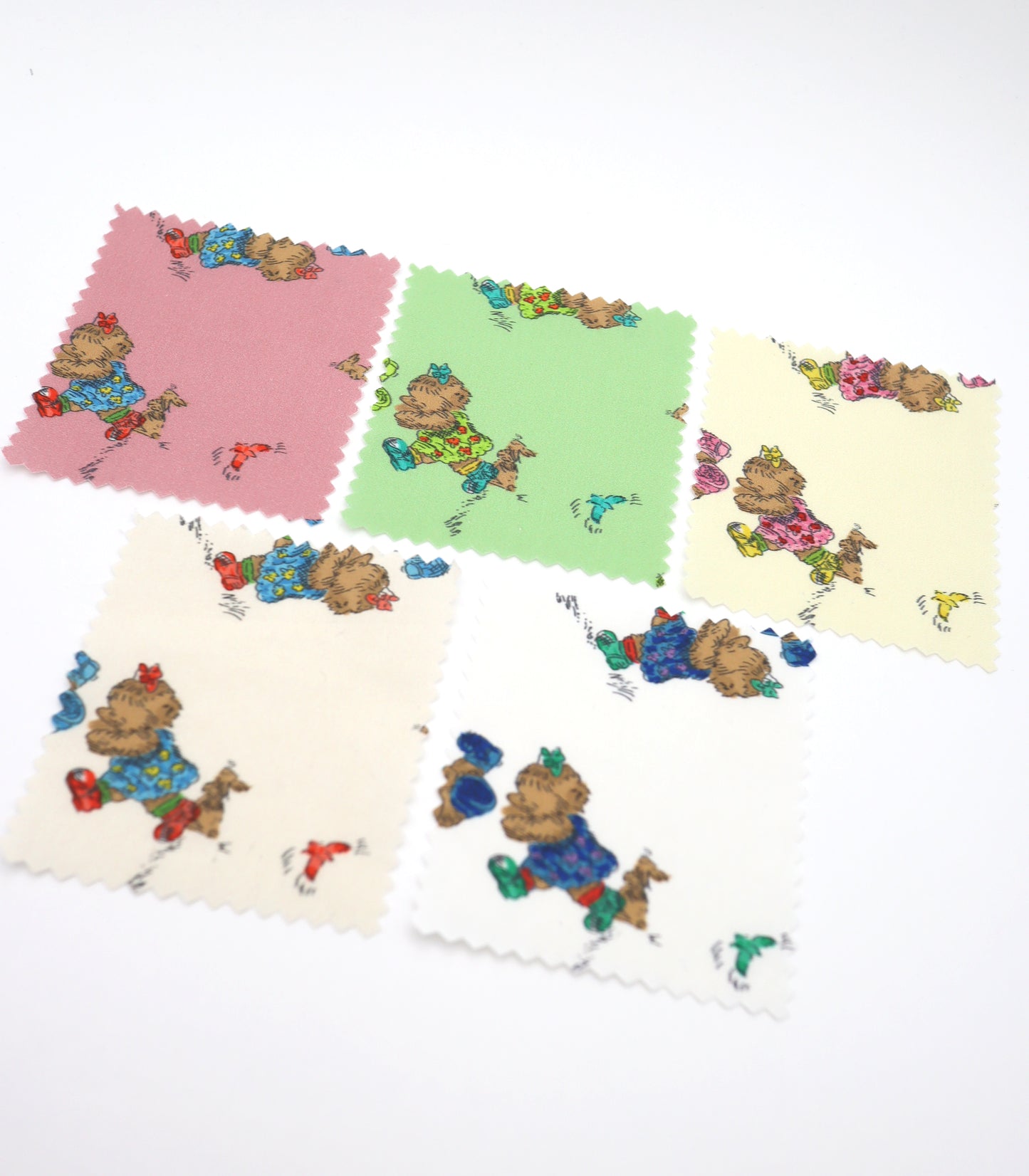 【25SS-246】追いかけっこクマちゃんプリント綿ローン　/0.5ｙあたり = ～850円