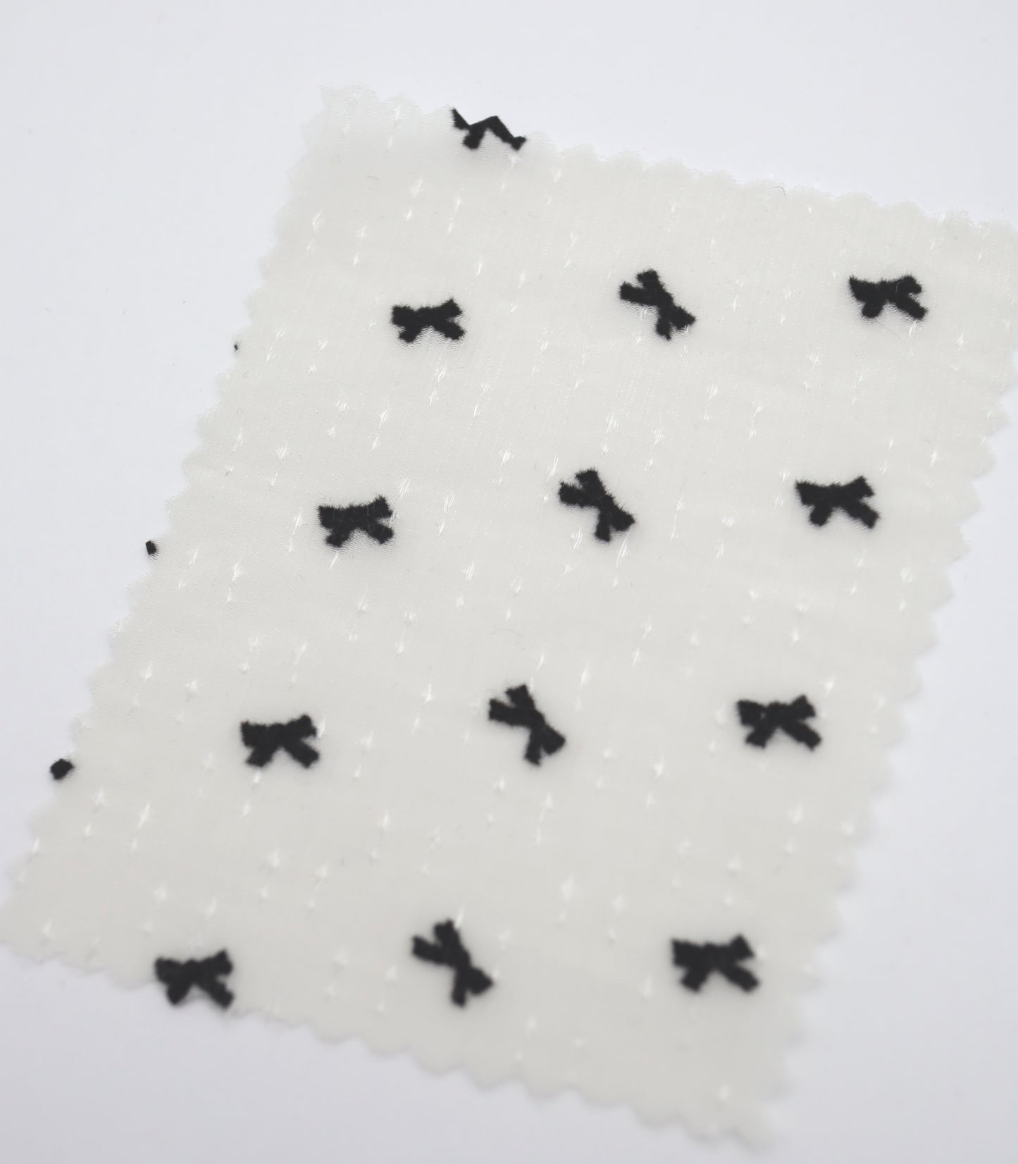 【25SS-248】ハートorリボンフロッキープリントきらきら楊柳シフォン　/0.5ｙあたり = ～650円