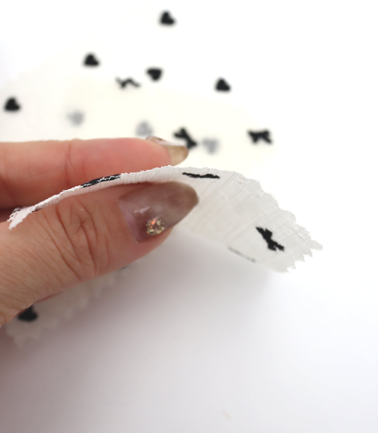 【25SS-248】ハートorリボンフロッキープリントきらきら楊柳シフォン　/0.5ｙあたり = ～650円