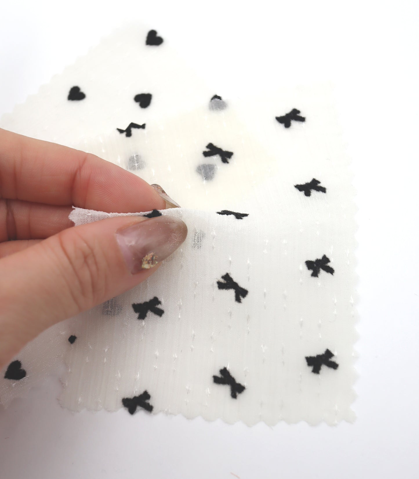 【25SS-248】ハートorリボンフロッキープリントきらきら楊柳シフォン　/0.5ｙあたり = ～650円