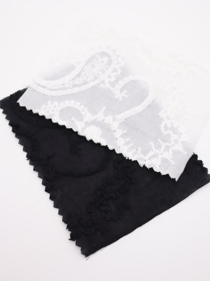 綿100%・ペイズリー刺繍レース生地｜【生地幅】約132センチ 【混率】綿100％｜春夏ブラウス・ワンピース・子供服向け 26SS-102