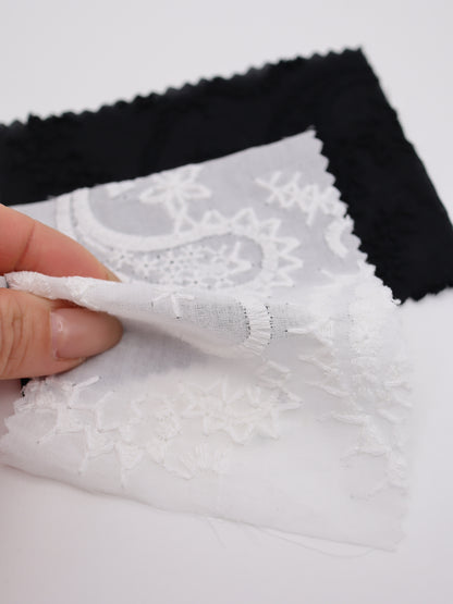 綿100%・ペイズリー刺繍レース生地｜【生地幅】約132センチ 【混率】綿100％｜春夏ブラウス・ワンピース・子供服向け 26SS-102