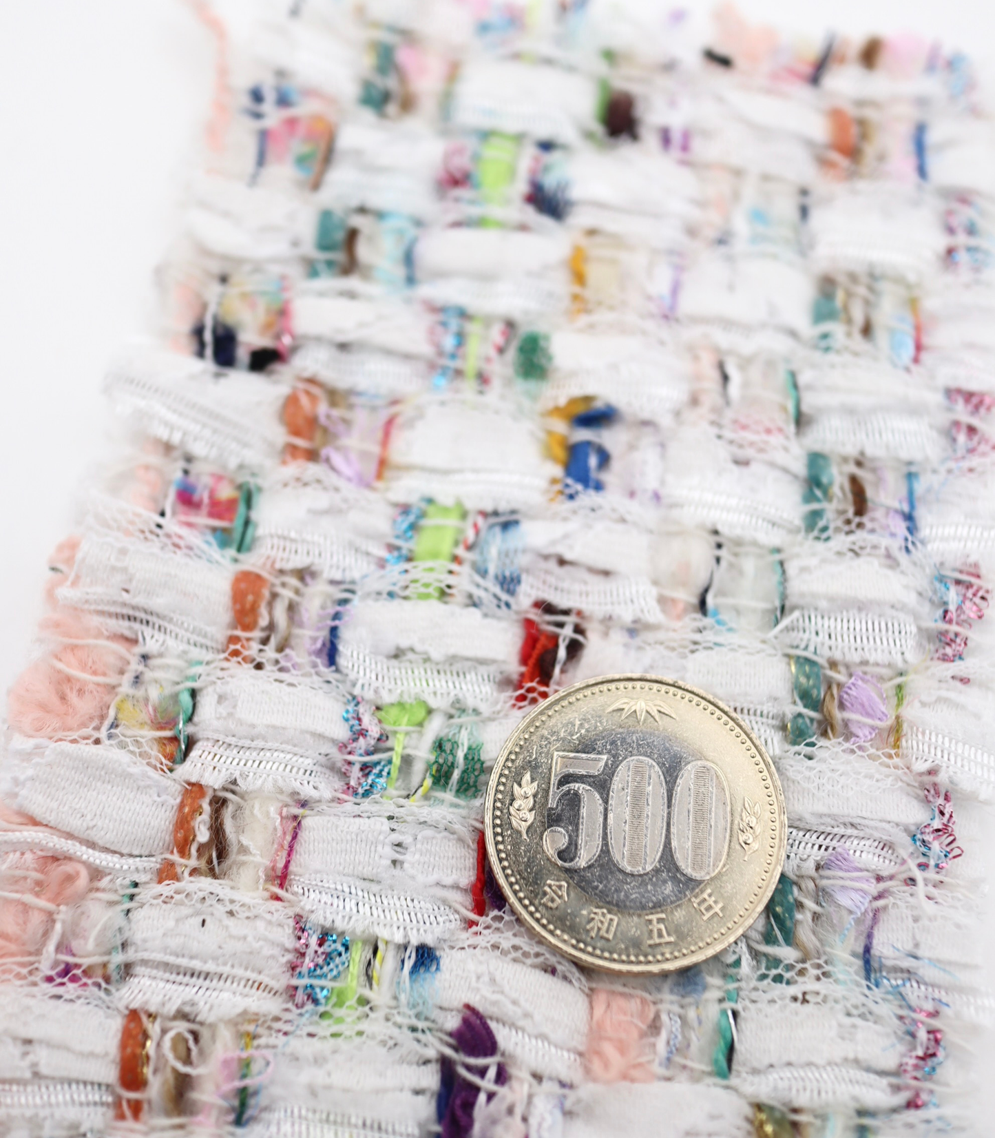 【25SS-335】テープ×チュールヤーンミックスツイード　/0.5ｙあたり=～2075円