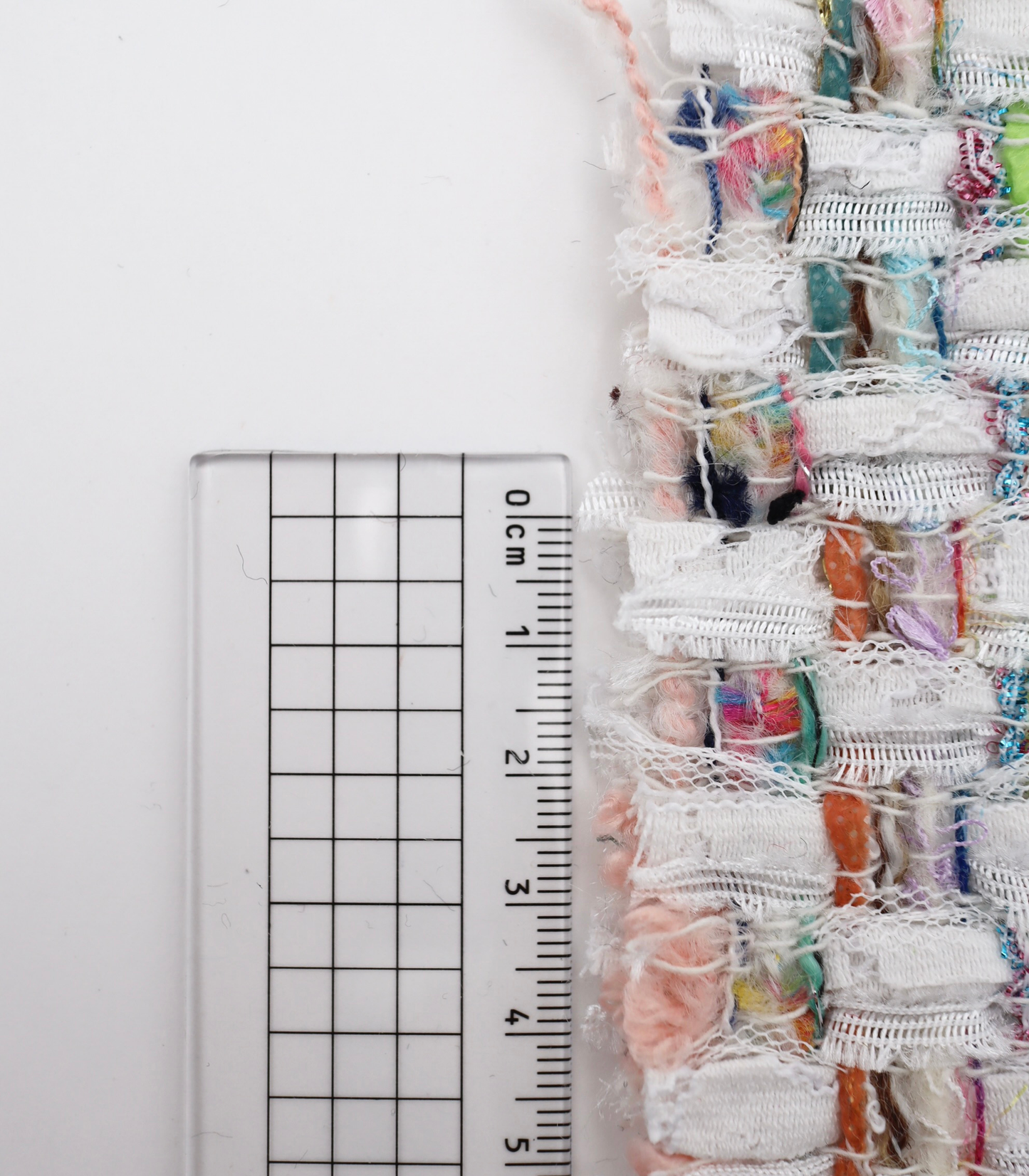 【25SS-335】テープ×チュールヤーンミックスツイード　/0.5ｙあたり=～2075円