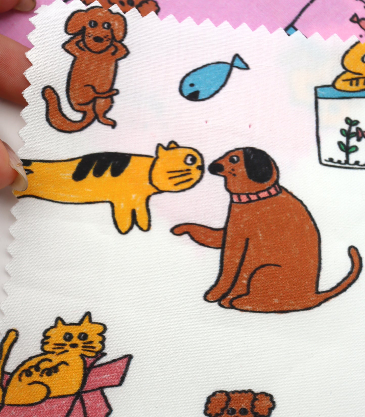 【25SS-253】仲良しワンにゃんずプリント綿ローン　/0.5ｙあたり = ～850円