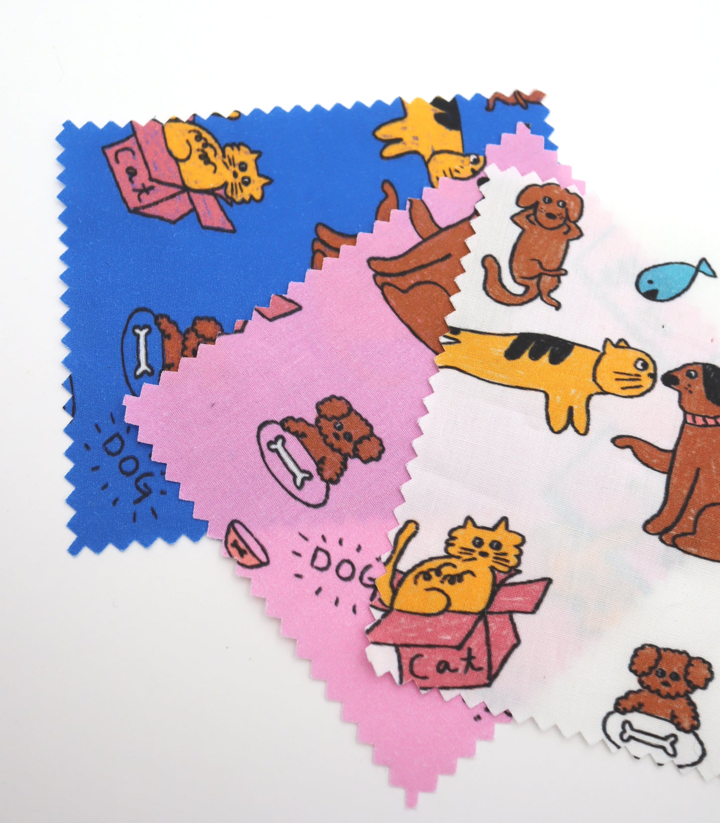 【25SS-253】仲良しワンにゃんずプリント綿ローン　/0.5ｙあたり = ～850円