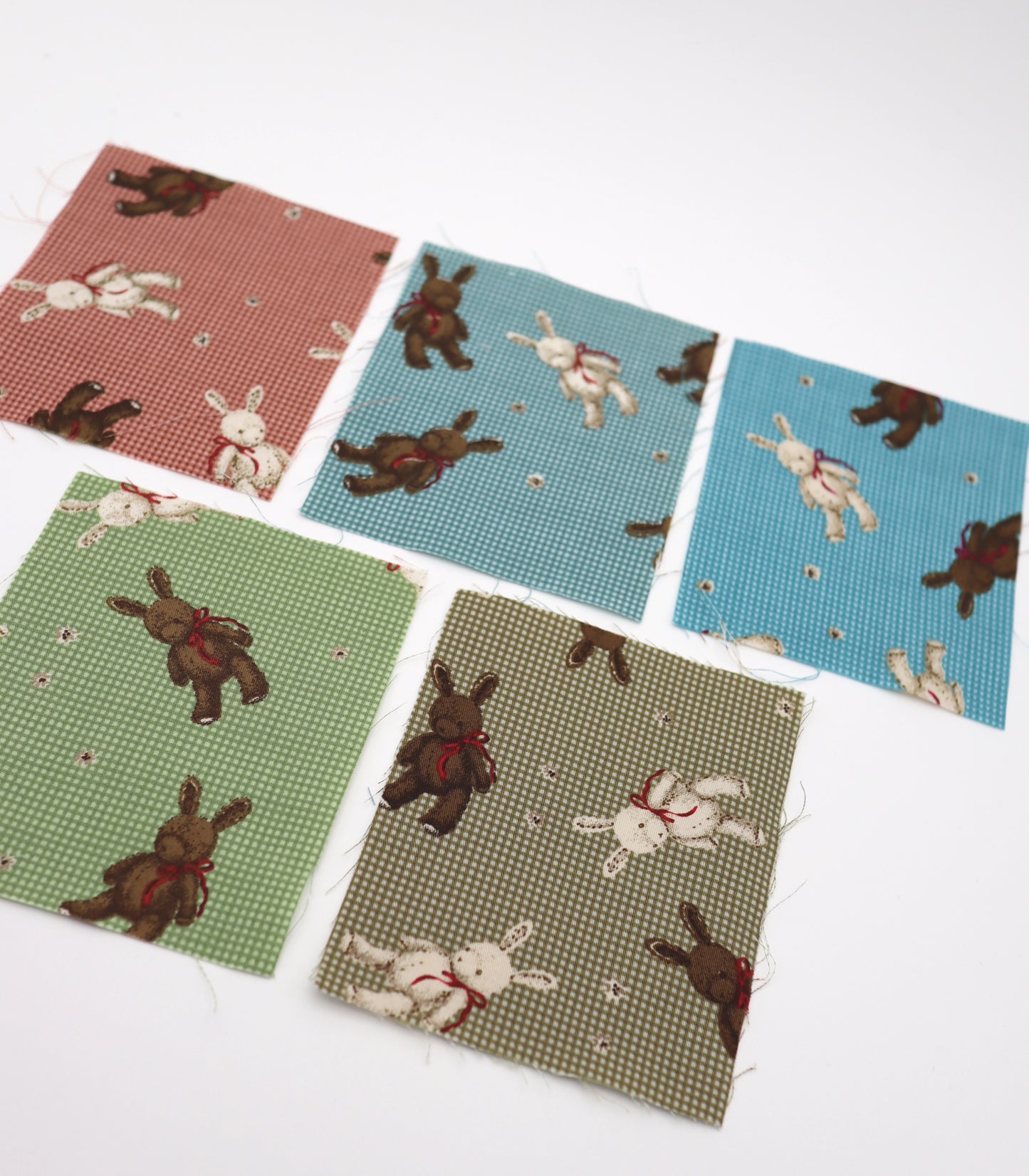 【25SS-234】リボン付きうさちゃん×ギンガムチェック綿ローン　/0.5ｙあたり = ～770円